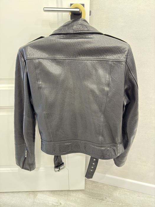 продам кожаную куртку