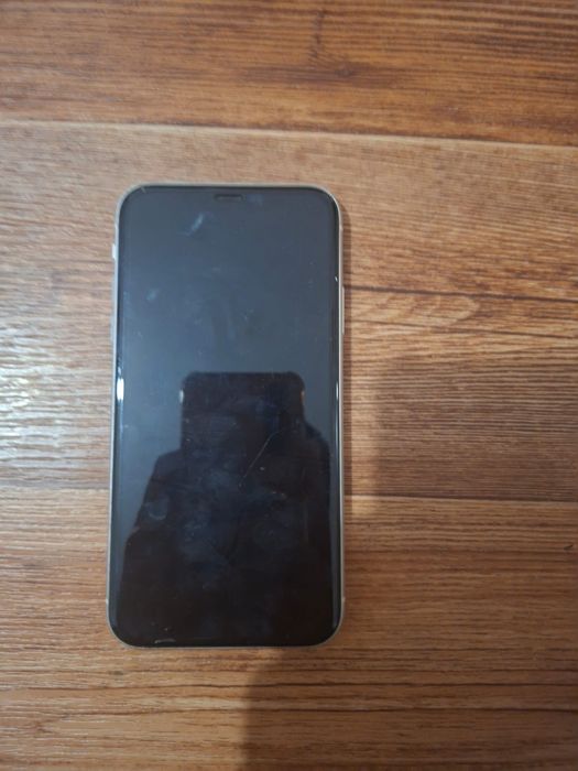 IPHONE 11 с гарантией