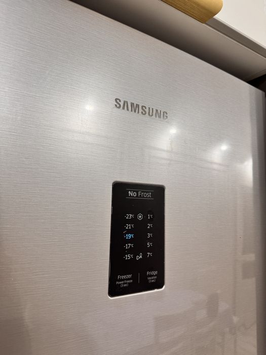 Холодильник самсунг 1.80