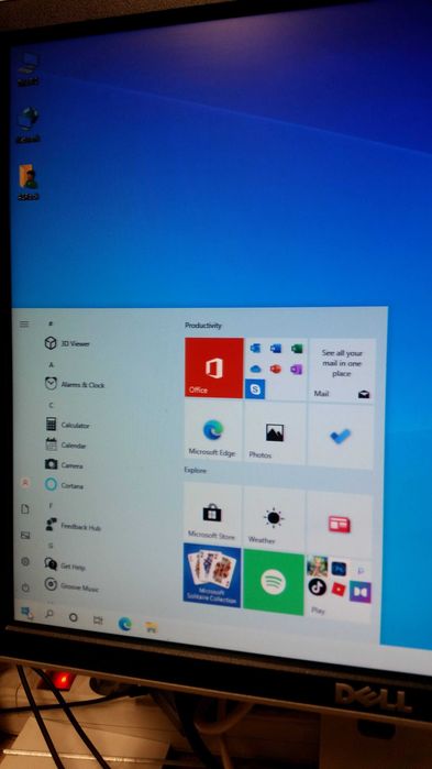 Евтин Настолен компютър