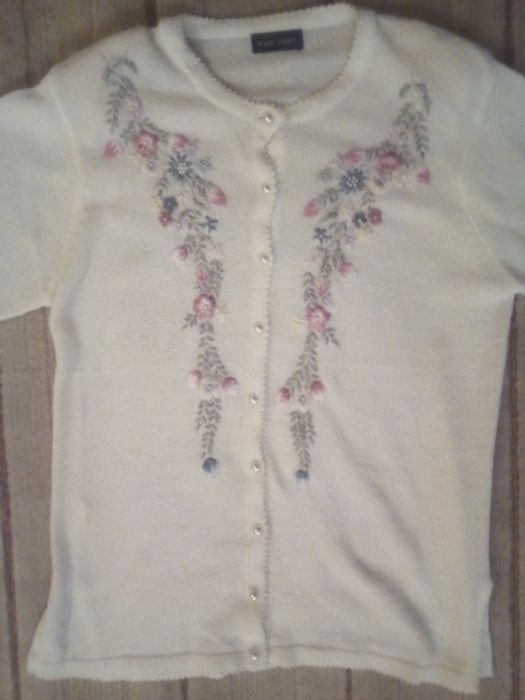 Продам женскую кофту 52-54 размер