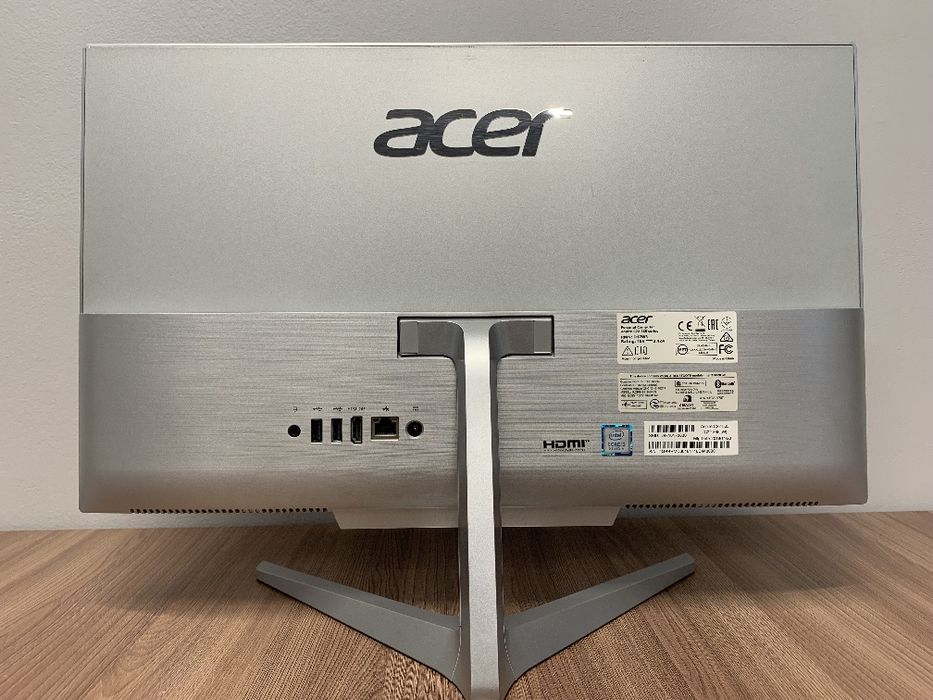 Acer 22" i3 8 Gen