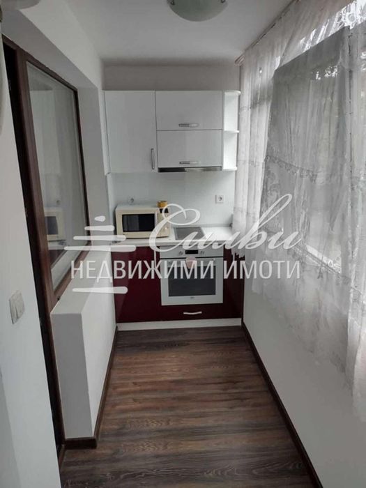 Продава се Двустаен апартамент в Шумен, Боян Българанов 1 - 64 кв.м за 821 €/кв.м - Снимка #3