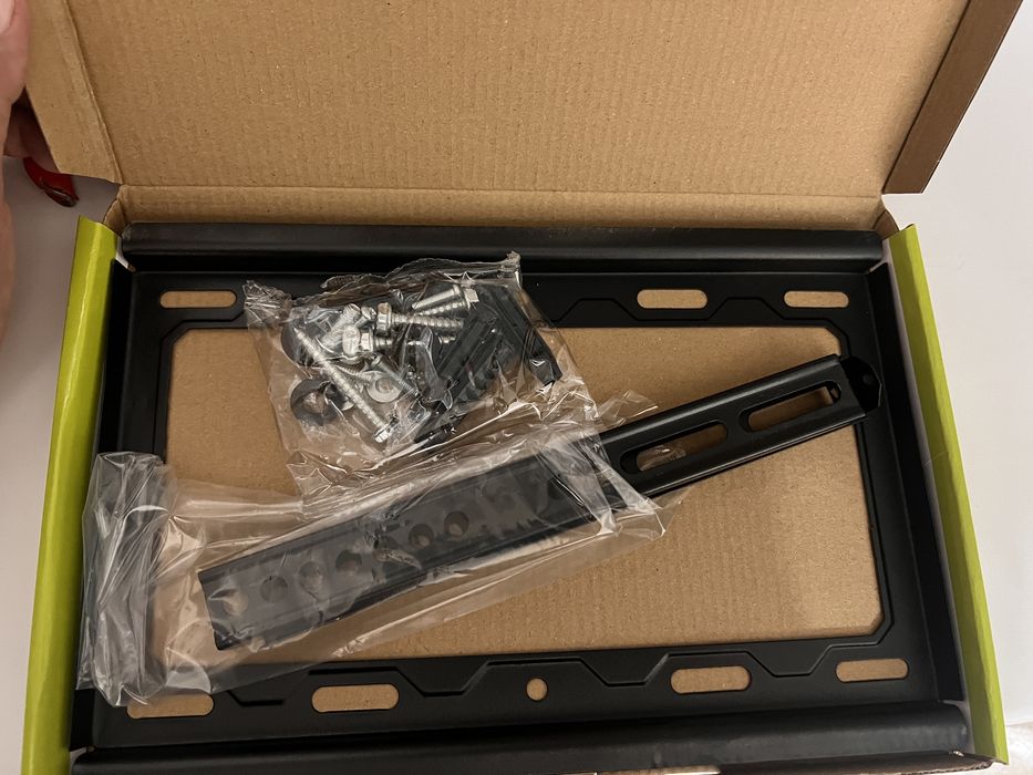 Кранштейн телевизор новый