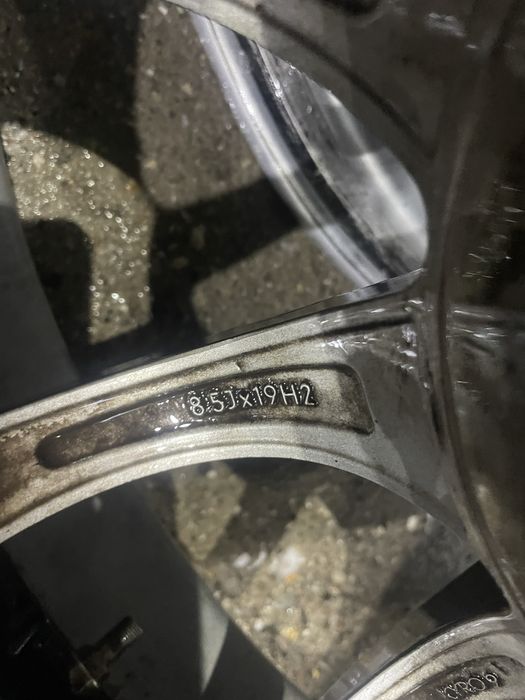 Джанти BMW  5х120/19 цола/8.5j/et38 alutec germany