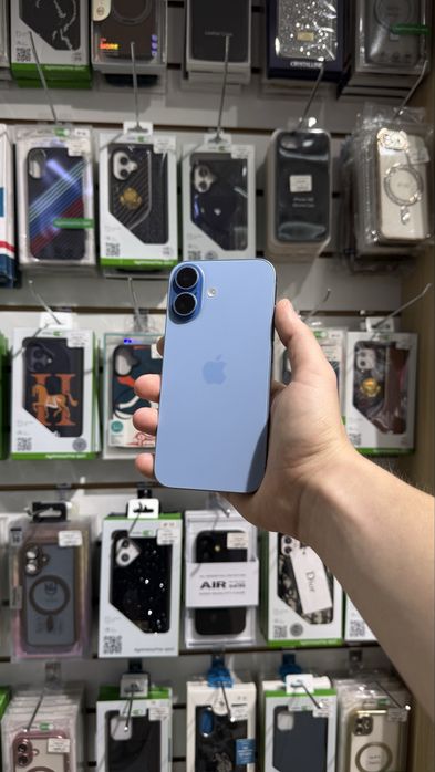 iPhone 17 256Gb (100%)