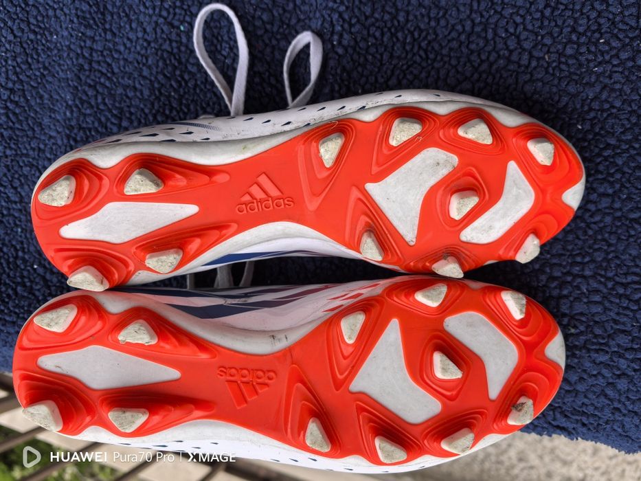 Професионални бутонки Adidas 42 2/3  predator42 номер