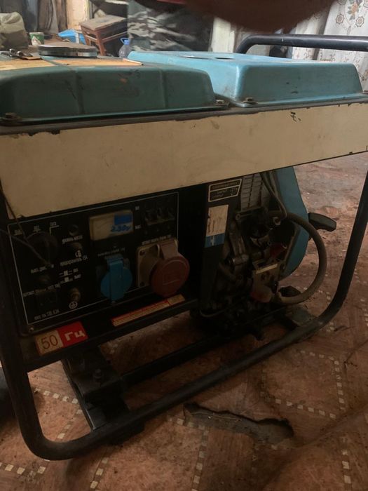 Дизельный генератор б/у  в отличном состоянии