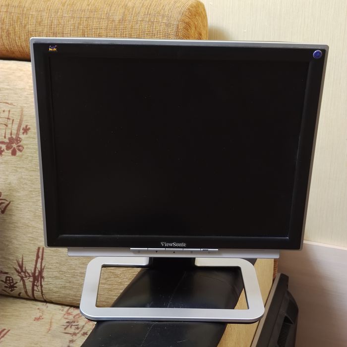 Мониторы LG, Viewsonic