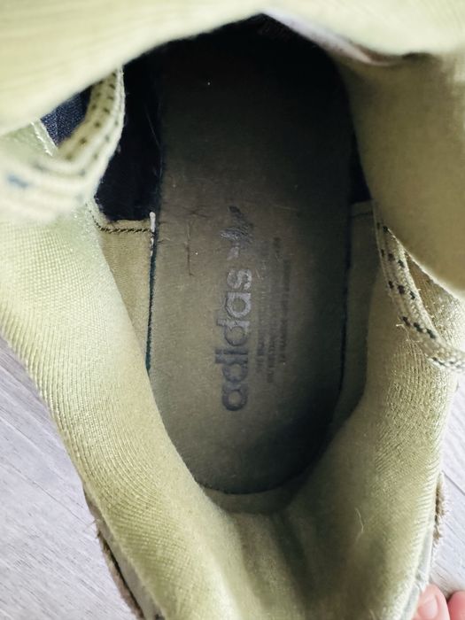 Adidasi 22 Boost 44