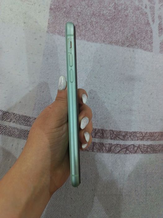 iPhone 11 состоянияси яхши