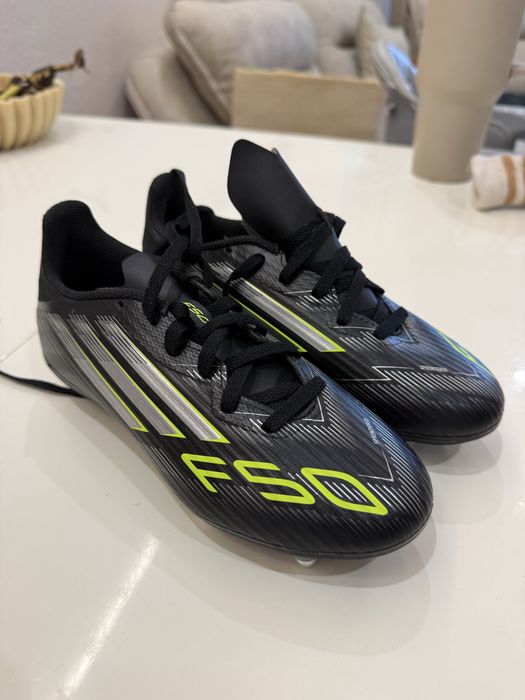 Детски Бутонки Addidas F50’ 35номер