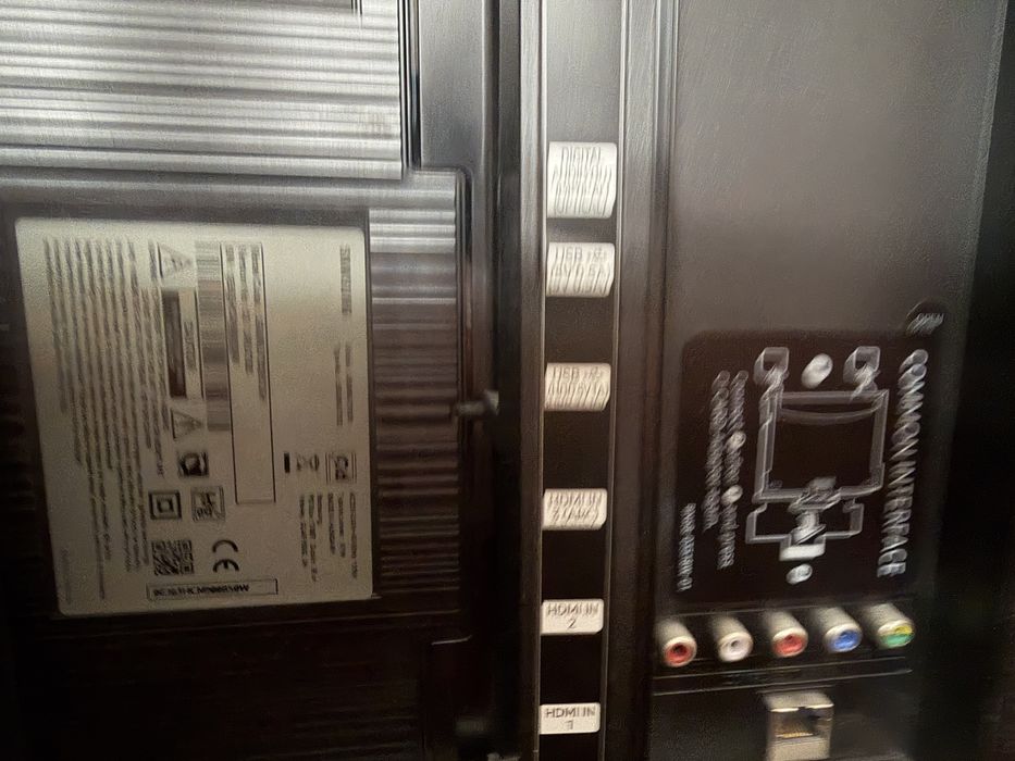 Televizor Samsung 4K curbat 126 cm