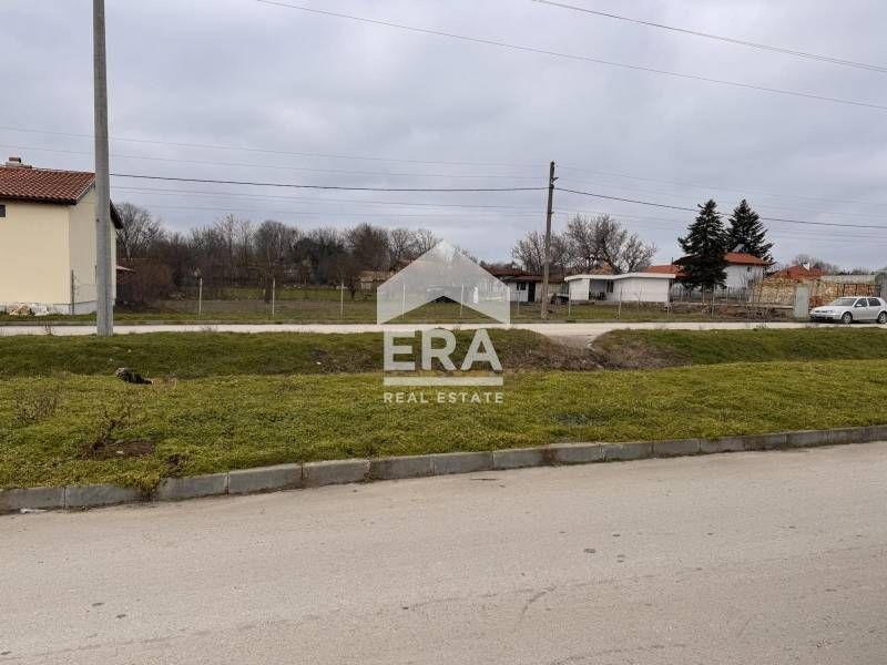 ЕКСКЛУЗИВНО! Урегулиран поземлен имот на 300 м от центъра на гр. Сувор