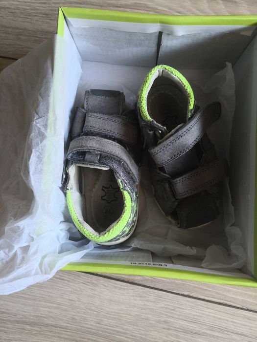 Бебешки сандали, естествена кожа