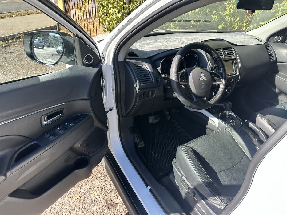 Продам Mitsubishi ASX