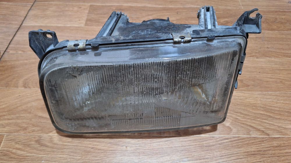 фара Passat B3 фирмы Depo