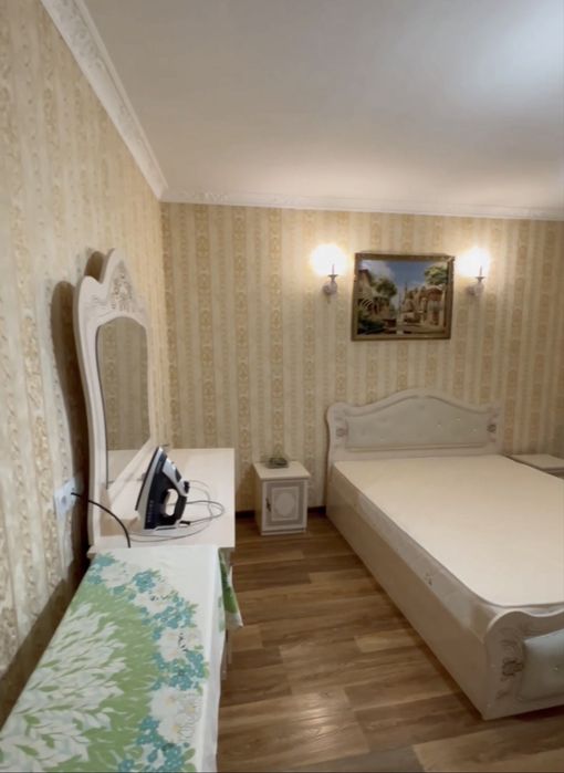 Продается мебель шкаф, тремо, камод,кровать