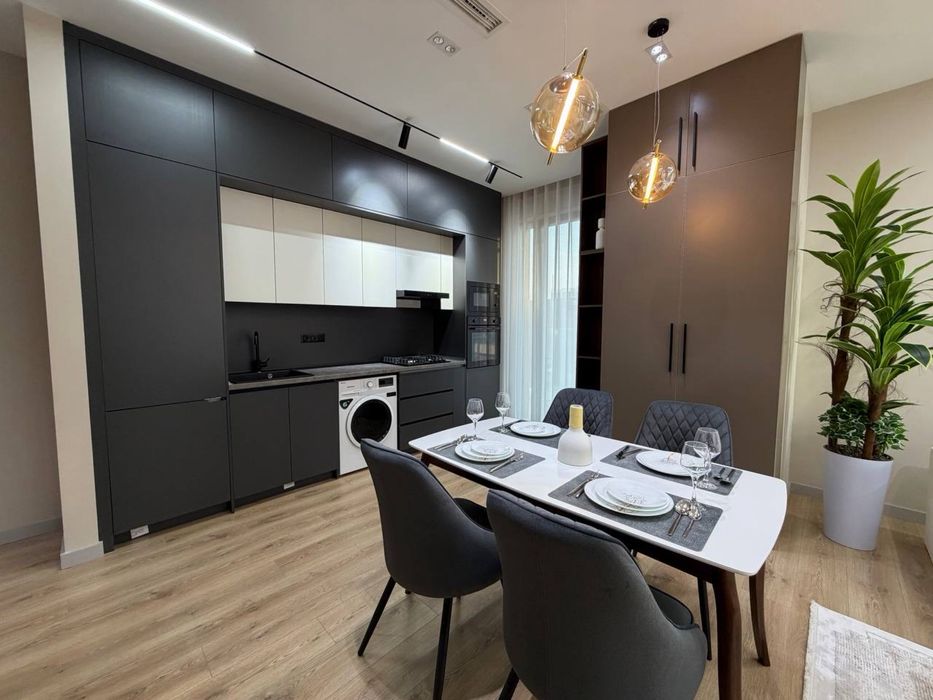 Продается 2 комнатная ЖК Parkwood