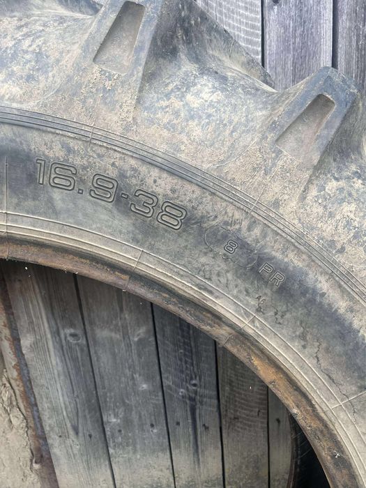 Vand cauciucuri 16.9/38