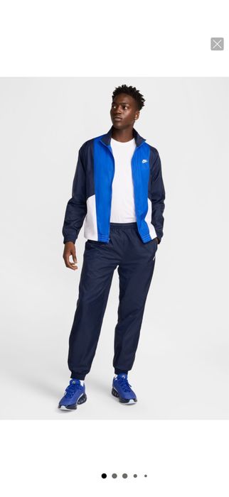 Продавам спортен екип Nike.