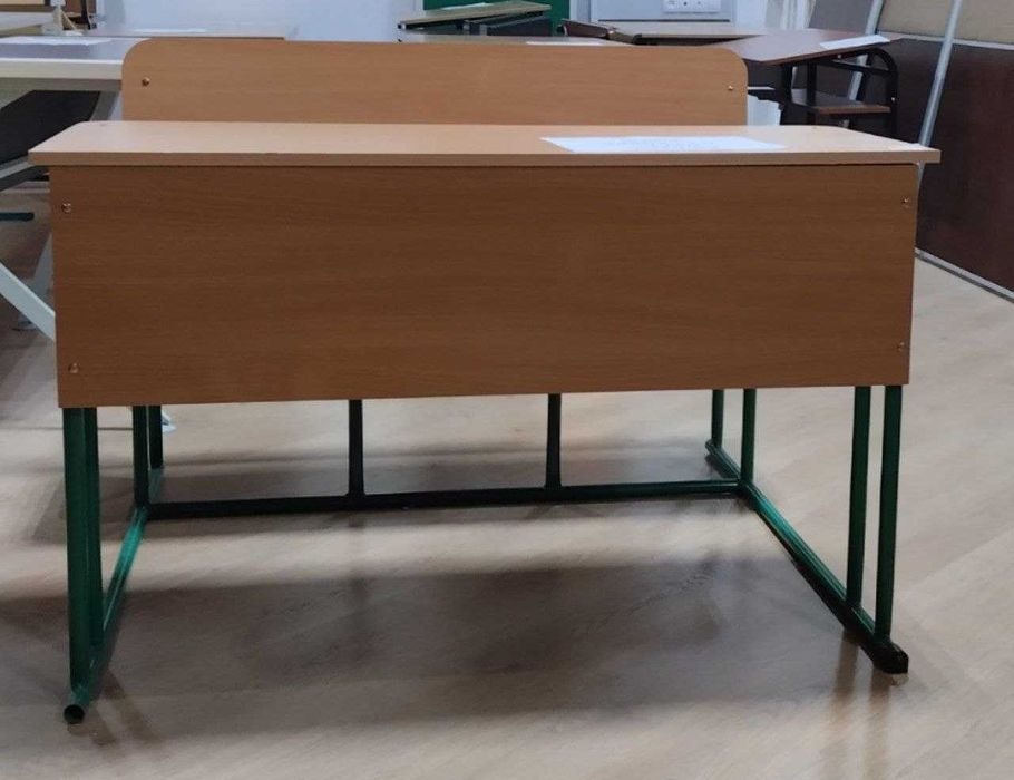 Парта ученическая