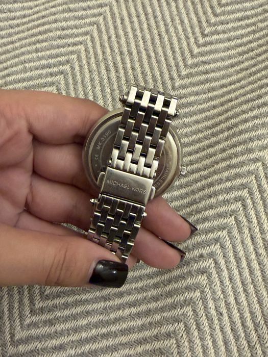 Оригинальные часы Michael Kors, серебристые