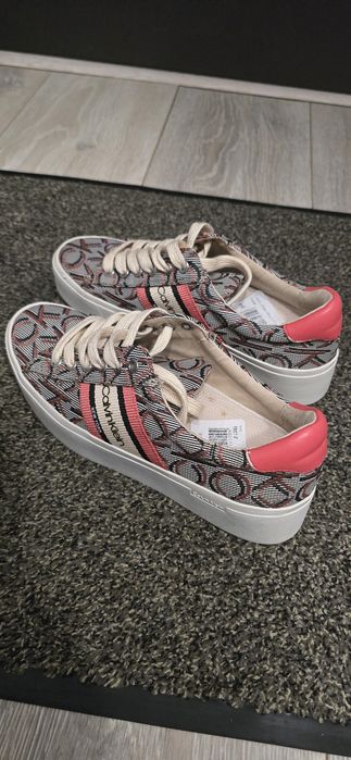 Adidasi dama Calvin Klein