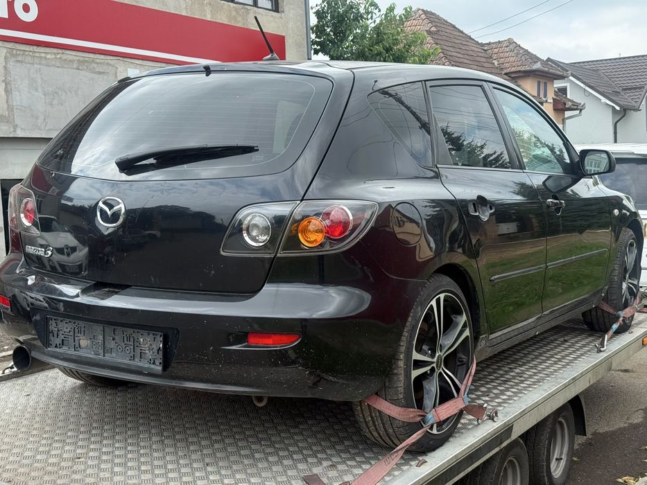 Dezmembrez Mazda 3 BK MPS 2.3