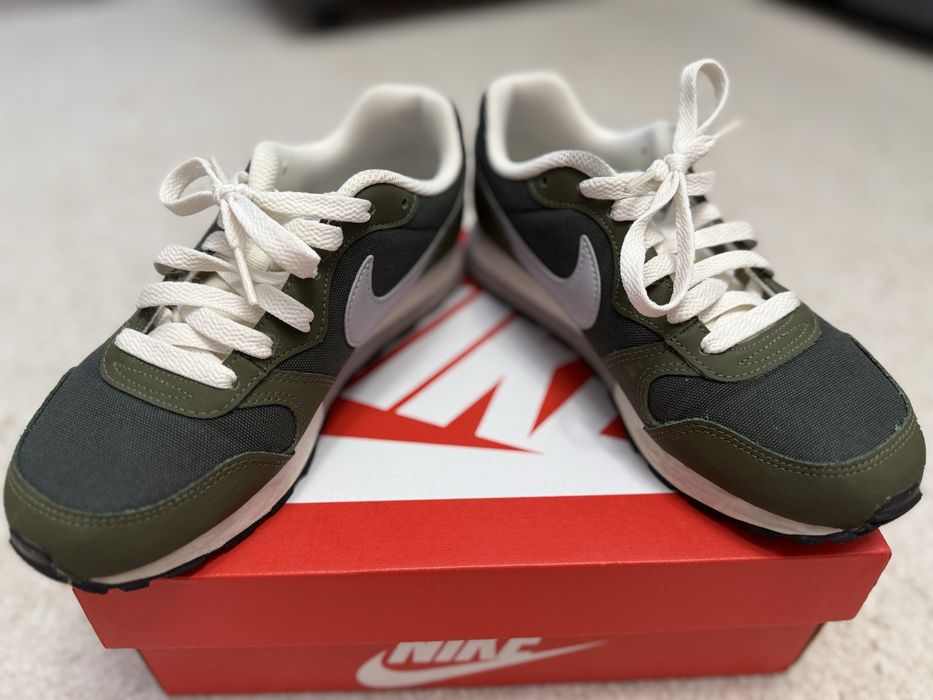 Pantof sport NIKE MD runner 2 sneakers/adidas  nr 36