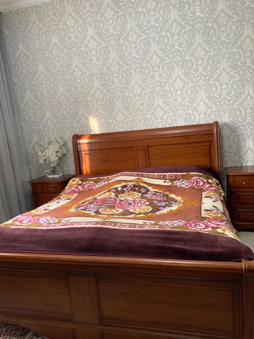 Продам Гарнитур срочно.