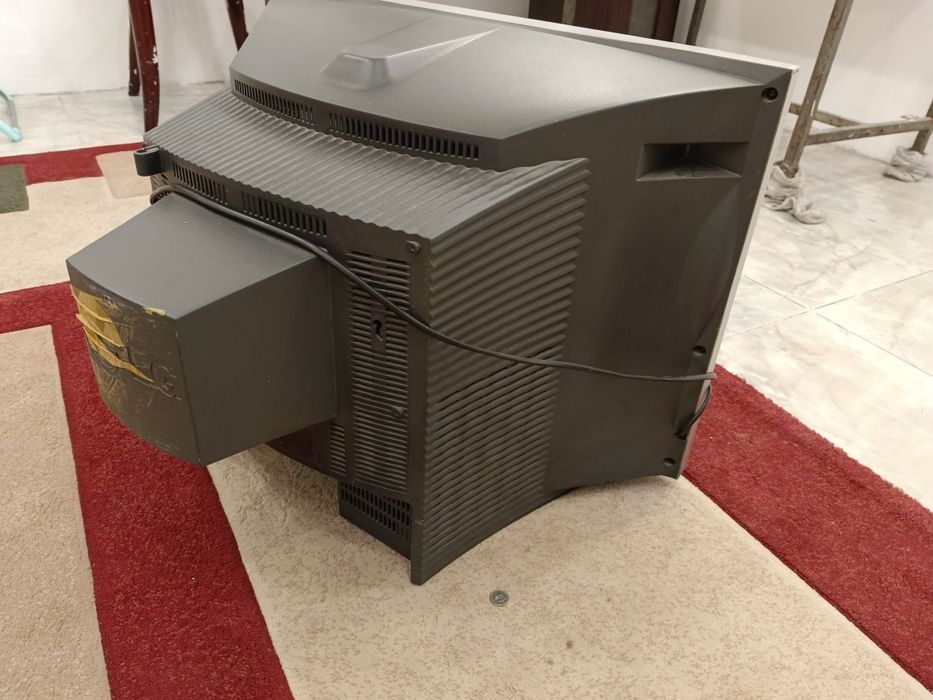 Телевизор рабочий