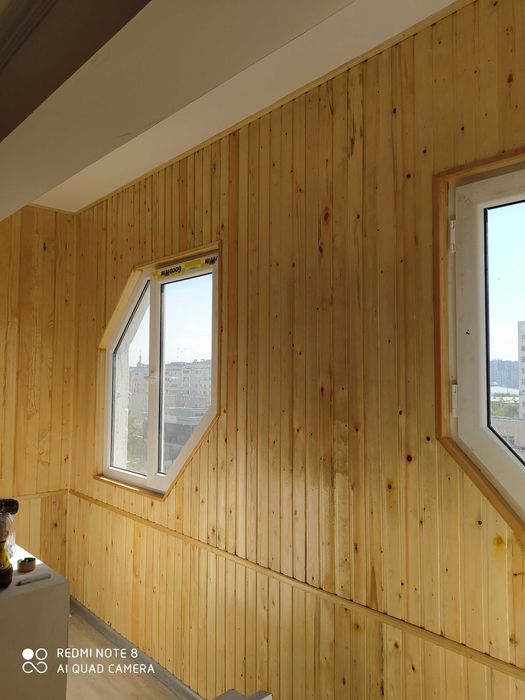 Отделка откосов после установки окон и входных дверей.