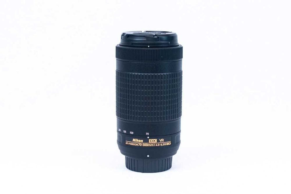 Nikon AF-P DX 70-300 mm f/4.5-6.3G ED VR - Obiectiv telephoto zoom