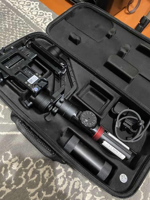 Стабилизатор Zhiuyn crane 2