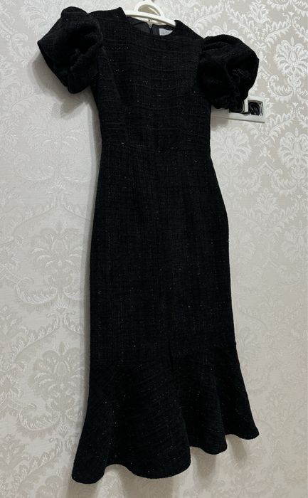 Әдемі қара көйлек