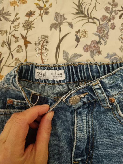 Jeans copii mărimea 122,6-7 ani