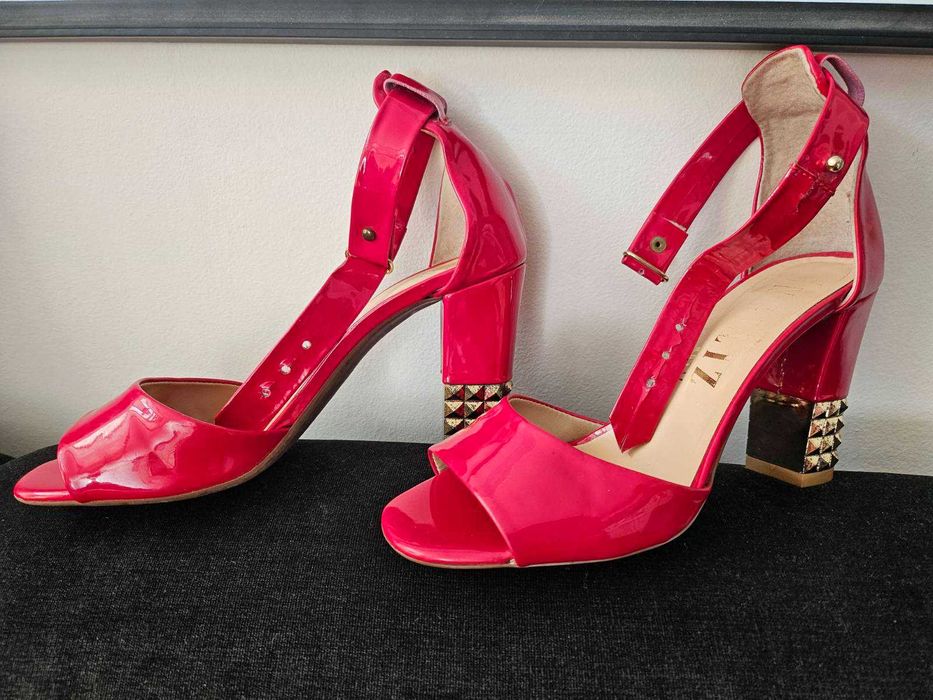 Сандали INGILIZ естествен лак