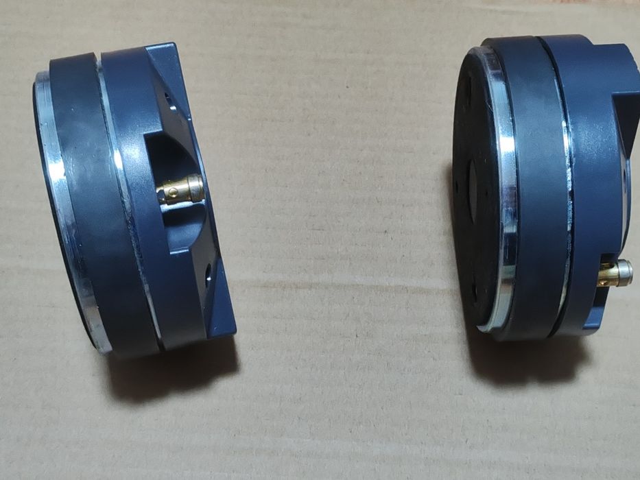 Drivere înalte 8 Ohmi