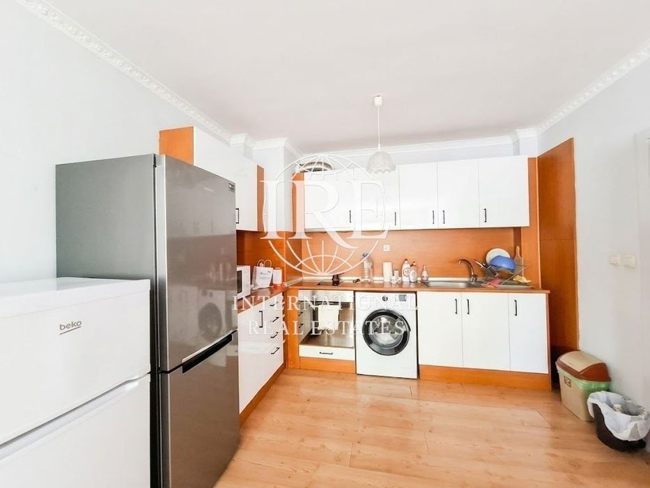 3-стаен в Варна-Чаталджа площ 98кв.м.  цена 2744 00евро