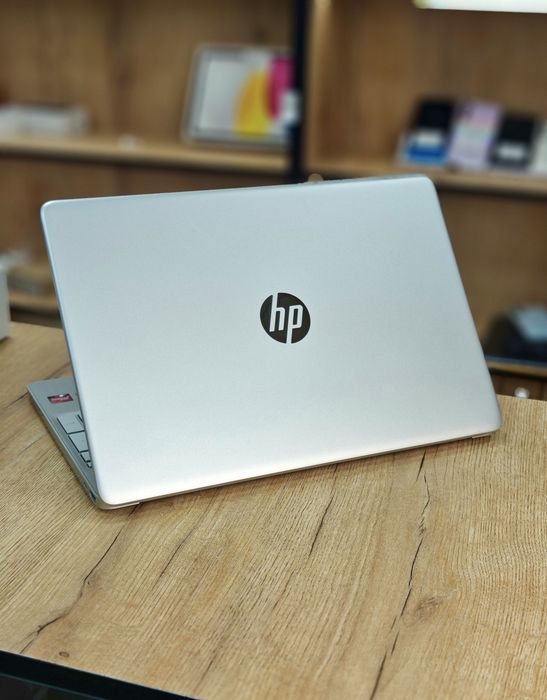 Ноутбук HP 15s |  Ryzen 5 5500U | 8/512

Инстаграмм: Laptops.astana