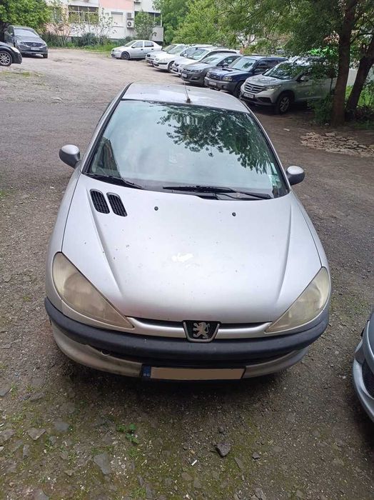 Продавам Peugeot 206 1.4 HDI Товарен (1+1)