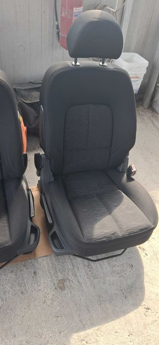 Салон / Седалки за Пежо 407 2004 – 2011 / Peugeot