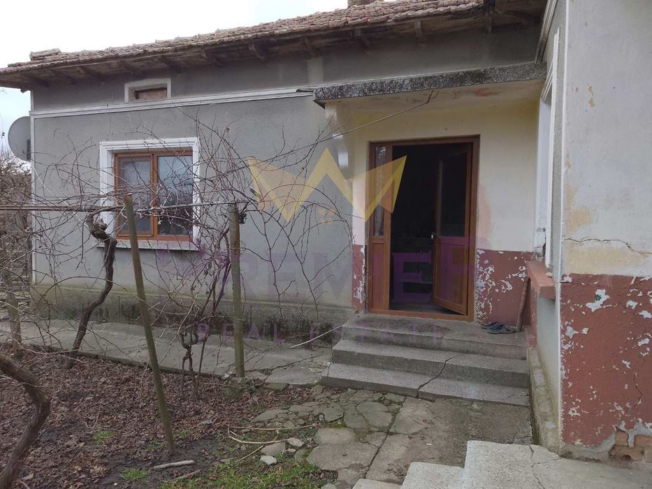 Продава се Къща в с. Изворово, Област Добрич - 107 кв.м за 150 €/кв.м - Снимка #1