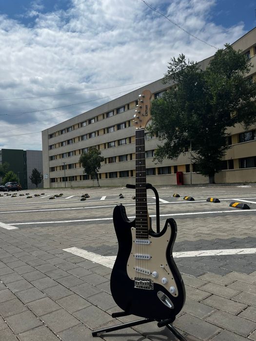 Chitară electrică Clifon