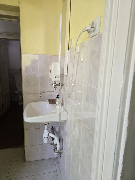 Дава се под наем Офис в Стара Загора, Център - 80 кв.м за 306 € - Снимка #6