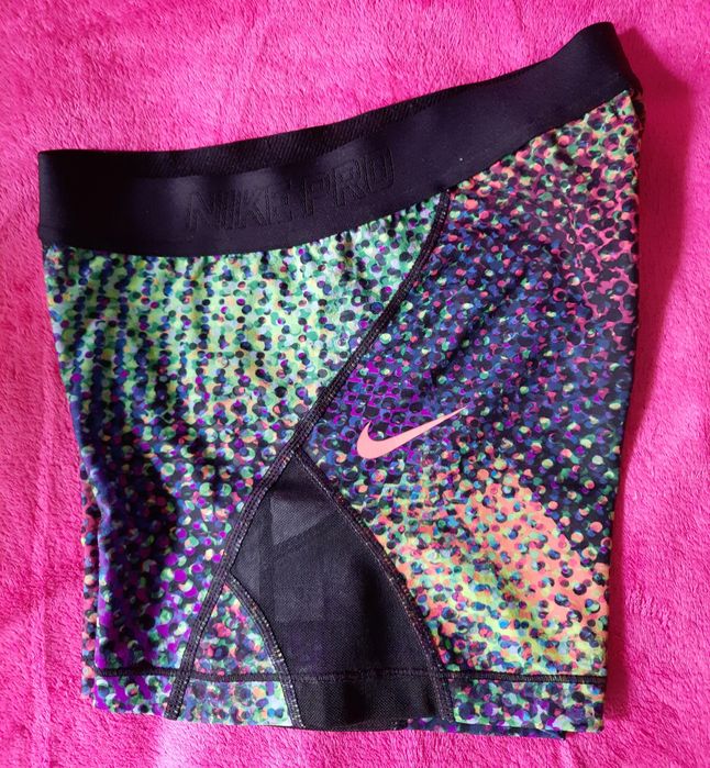 Nike Pro Supercool, S, дамски къс клин