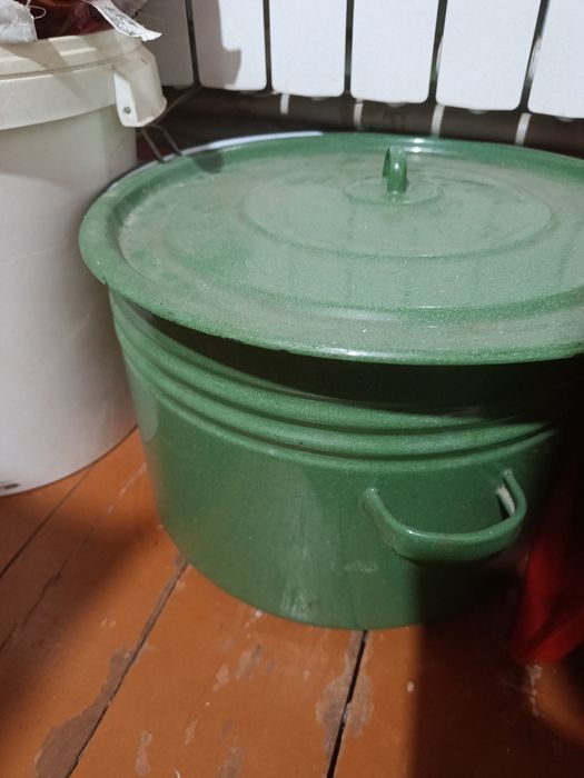 Продаёться посуда с связи с перездом