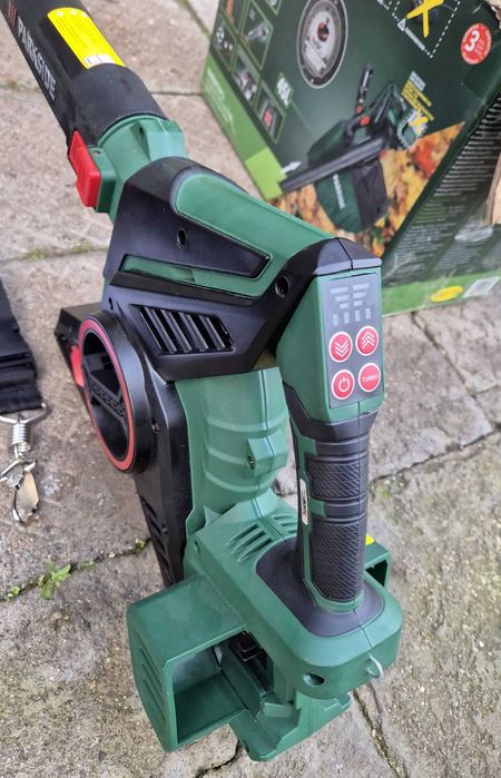 Листосъбирач / духалка на батерии Parkside PLSA 40-Li C2