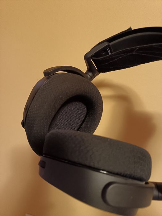 Гейминг слушалки Steelseries Arctis 7
